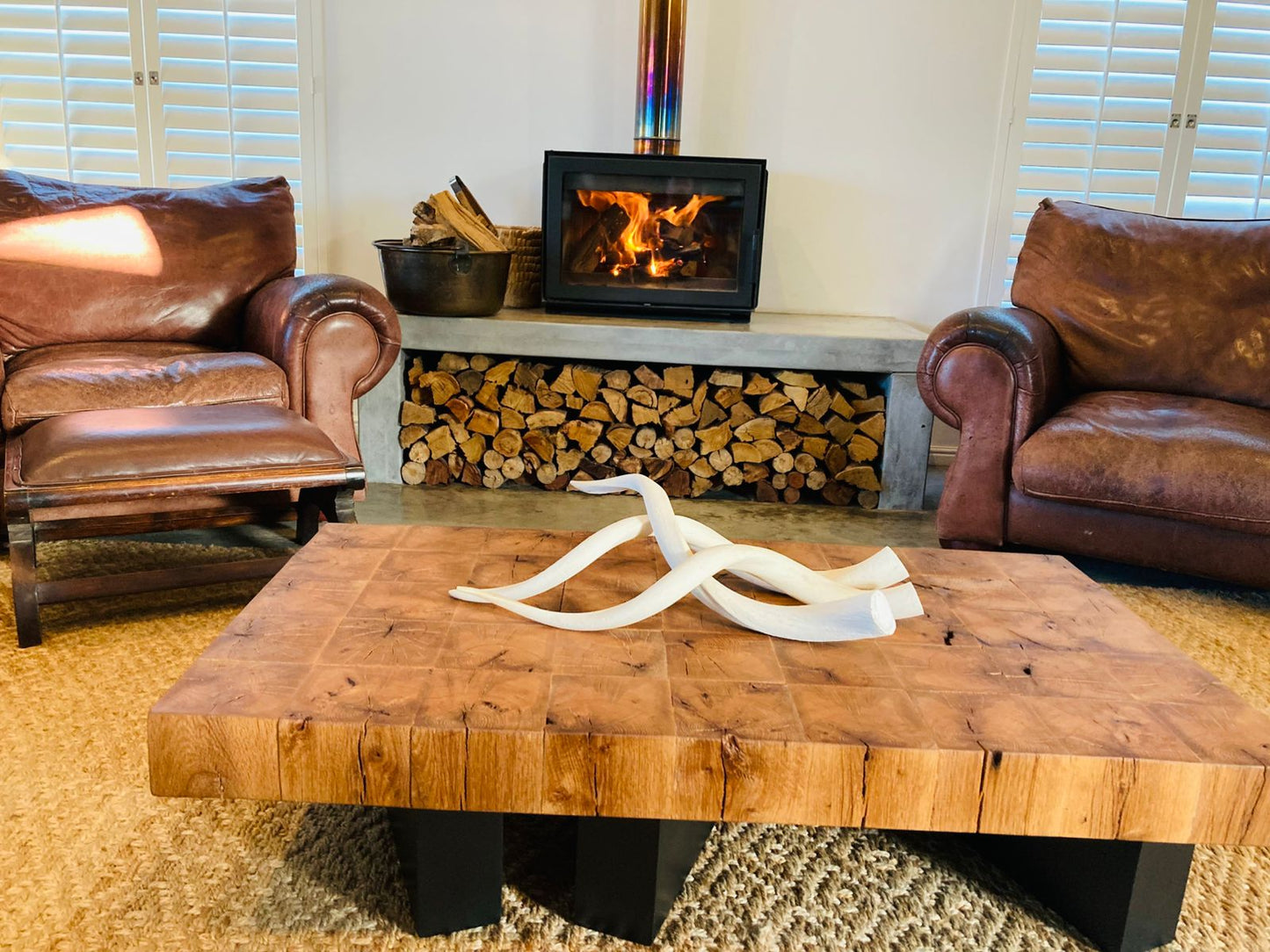 American white Oak comsol coffee table with steel legs. 1.3m x 700mm x 400mm