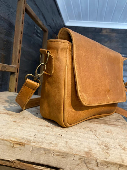 100% Leather Handbag-Kine