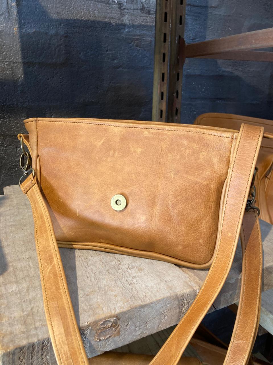 100% Leather Handbag-Kine