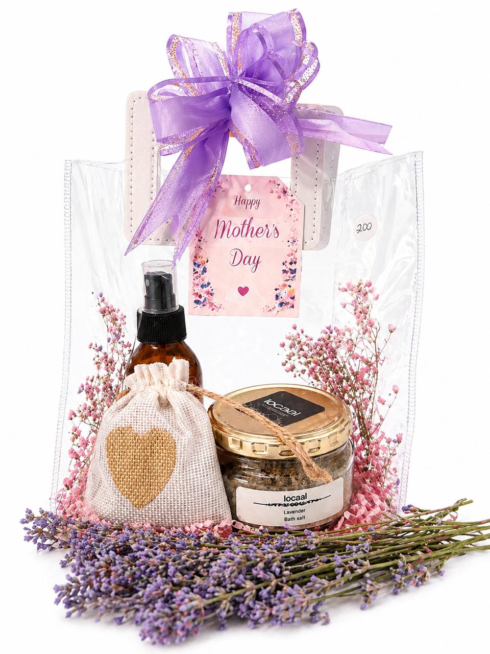 Lavender bath salt 200g, 100ml Room & Pillow spray, small heart bag with make -up remover cloth and a small nail file